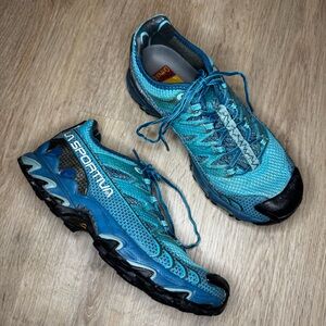 LA SPORTIVA Ultra Raptor Women's Size 7 Blue Trail Hiking Running Shoes